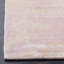 Tapis tibétain ivoire / rose en viscose / coton tissé à la main à motif damassé Andraz-123470385