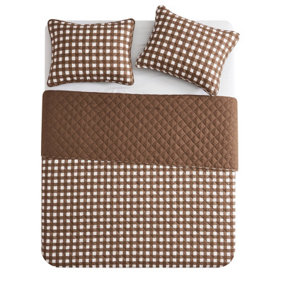 VCNY Home Gingham Microfiber Quilt Set