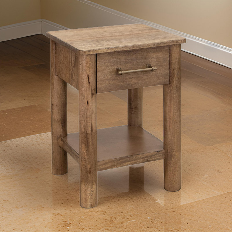Table de bout en bois massif avec rangement Generoso, H 25,5 po x l 23,5 po x P 23,5 po