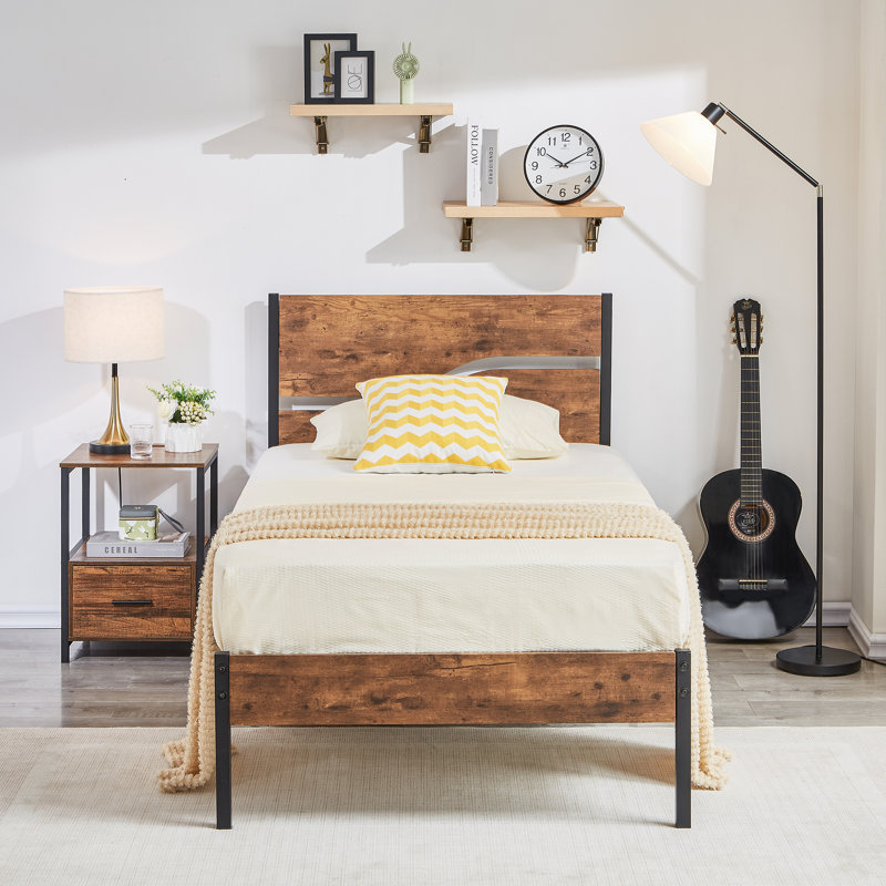 Ensemble de chambre avec lit plateforme 3 pièces Kempst, Simple