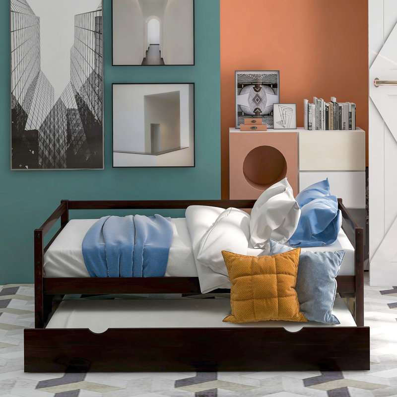 Delannie Bed, Espresso