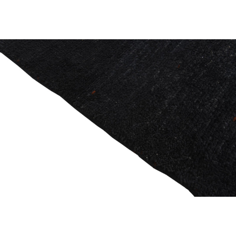 Tapis noir Pinson