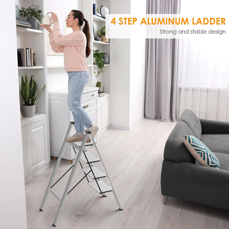 Aluminum Step Ladder, White