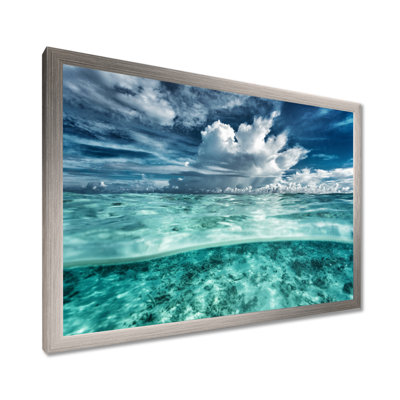 «Amazing Underwater Seascape and Clouds», reproduction de photo sur toile