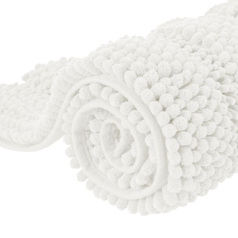Tapis pour salle de bain en chenille douce Chenault, l 16 po x L 24 po, Blanc Ivoire