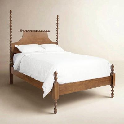 Mary Spindle Four Post Bed