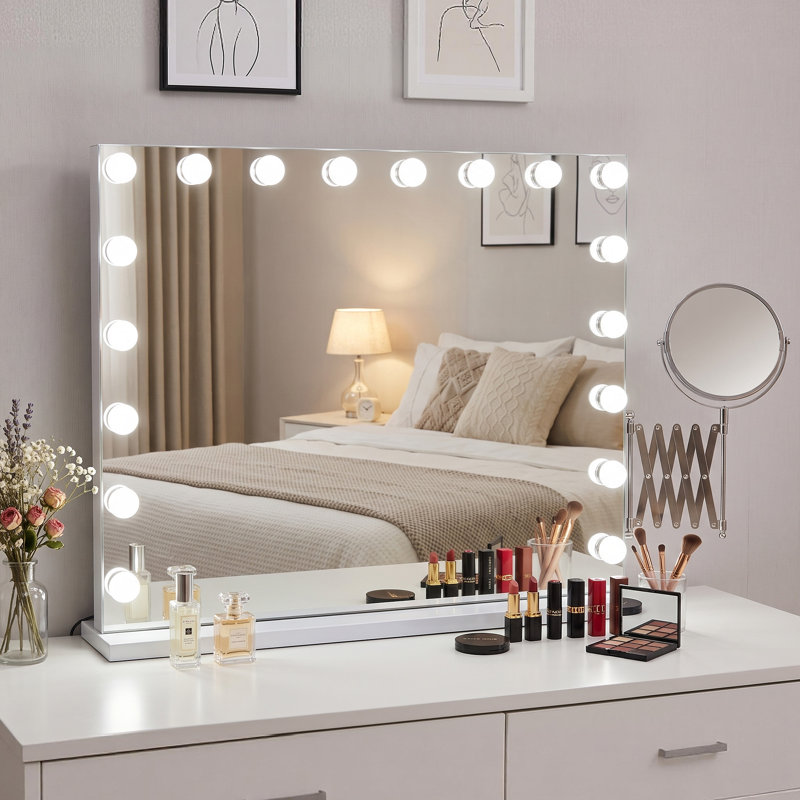 Miroir en aluminium, H 22,83 po x l 31,49 po x P 5,9 po