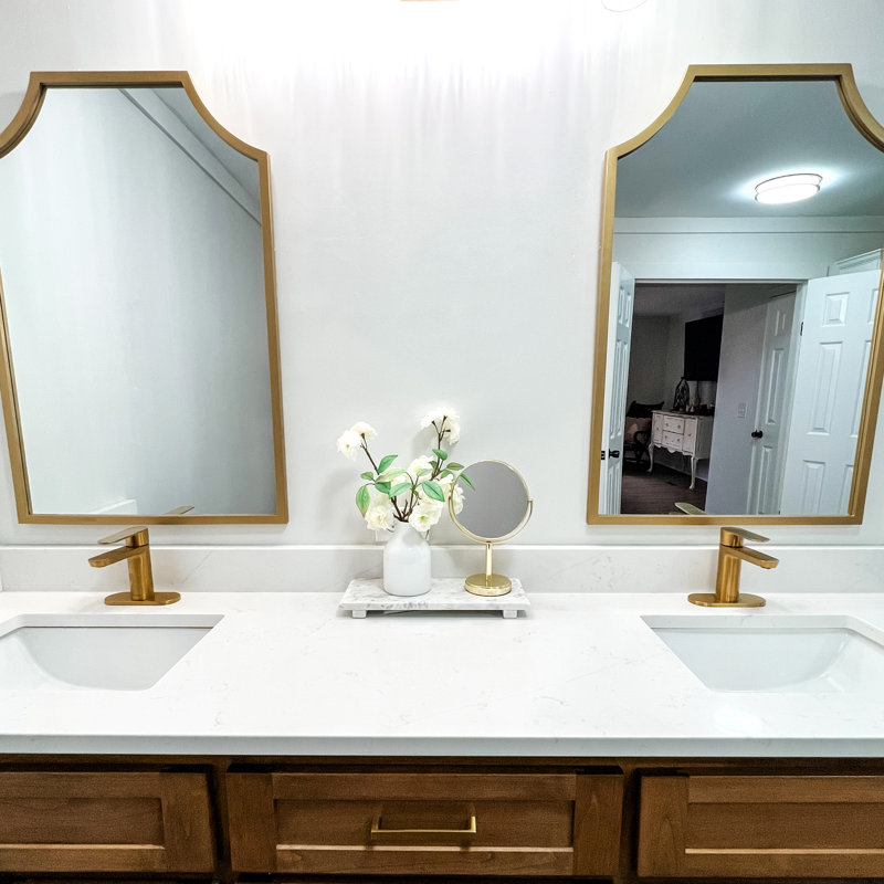 Lulani Yasawa Single Hole Bathroom Faucet with Drain Assembly, Brushed Gold