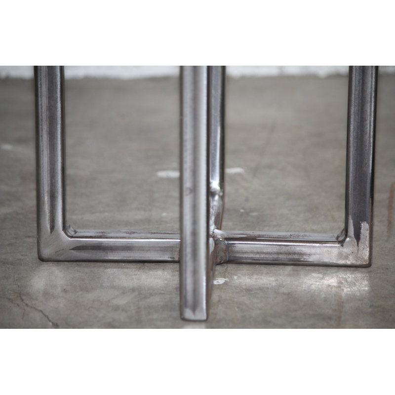 Table de bout hemlock Latrell