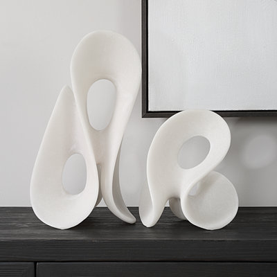Ilionora White Sculptures Set