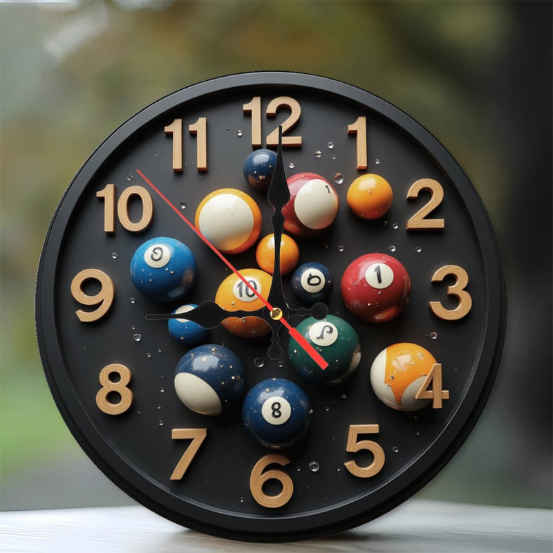 Horloge avec boules de billard