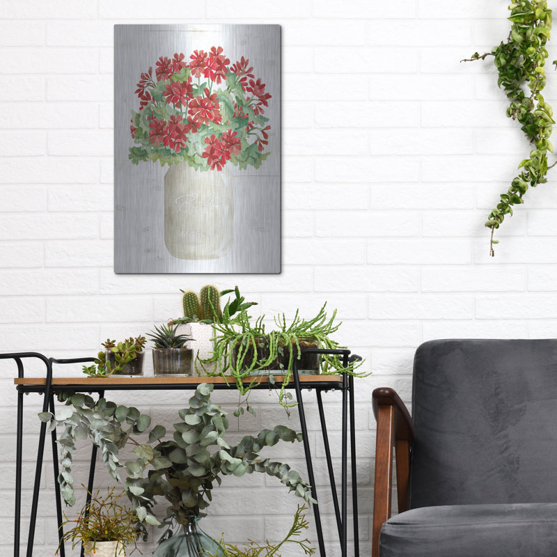 «Patriotic White Jar» par Cindy Jacobs «Luxe White Art» par Cindy Jacobs, H 16 po x l 12 po