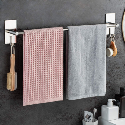 Brinley 64.5cm Wall Towel Bar