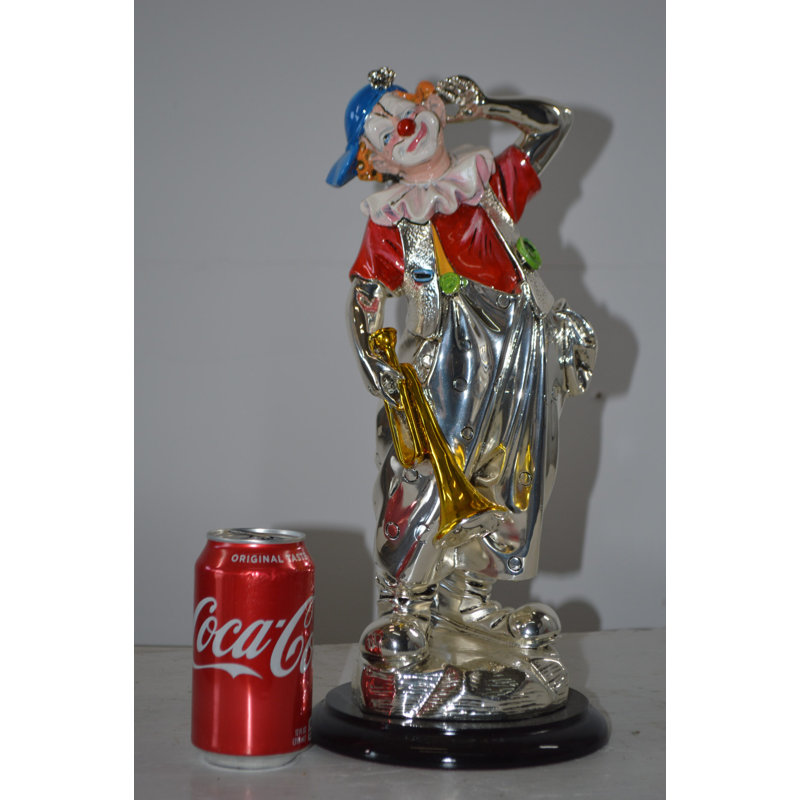 Statue de trompette Zachery jouant de la résine en résine au fini argent - Taille: L 6 po x l 6 po x H 17 po.