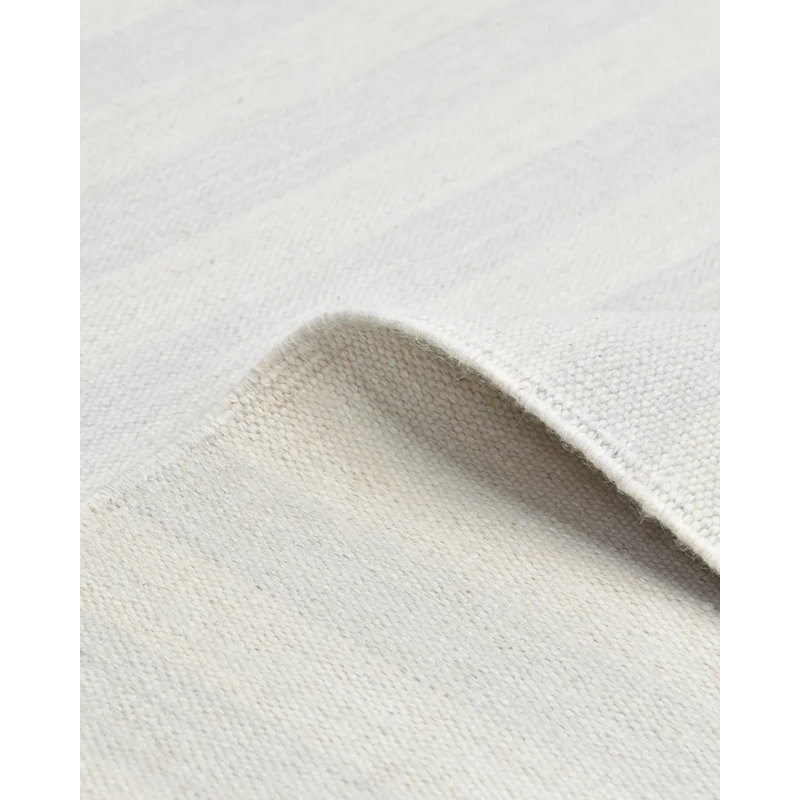 Striped Area Rug in Ivory, Rectangle 5' x 8'