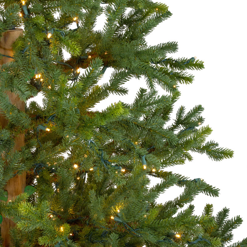 6.5' Pre-Lit LED North Pine Artificial Christmas Tree - Clear Lights