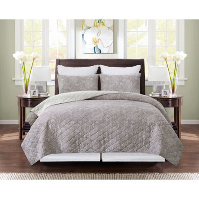 Maeve Jacquard King 3-Piece Quilt Bedding Set