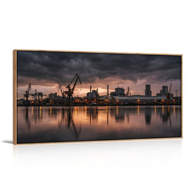 Ensemble de 1 tableau sur toile représentant une silhouette industrielle