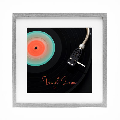 «Spinning Disque», impression par vinyle encadrée sous verre, design par Tom Quartermaine