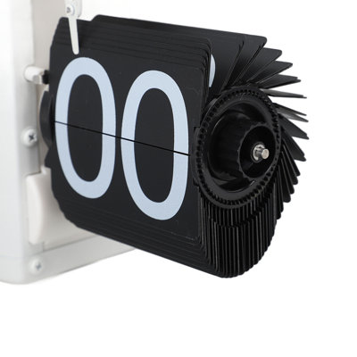 Horloge de bureau rétro numérique à affichage numérique rabattable, style européen, en acier inoxydable 304, à mécanisme automatique, pour salon ou maison. Affichage 12 heures, pied unique, cadre blanc, page noire.