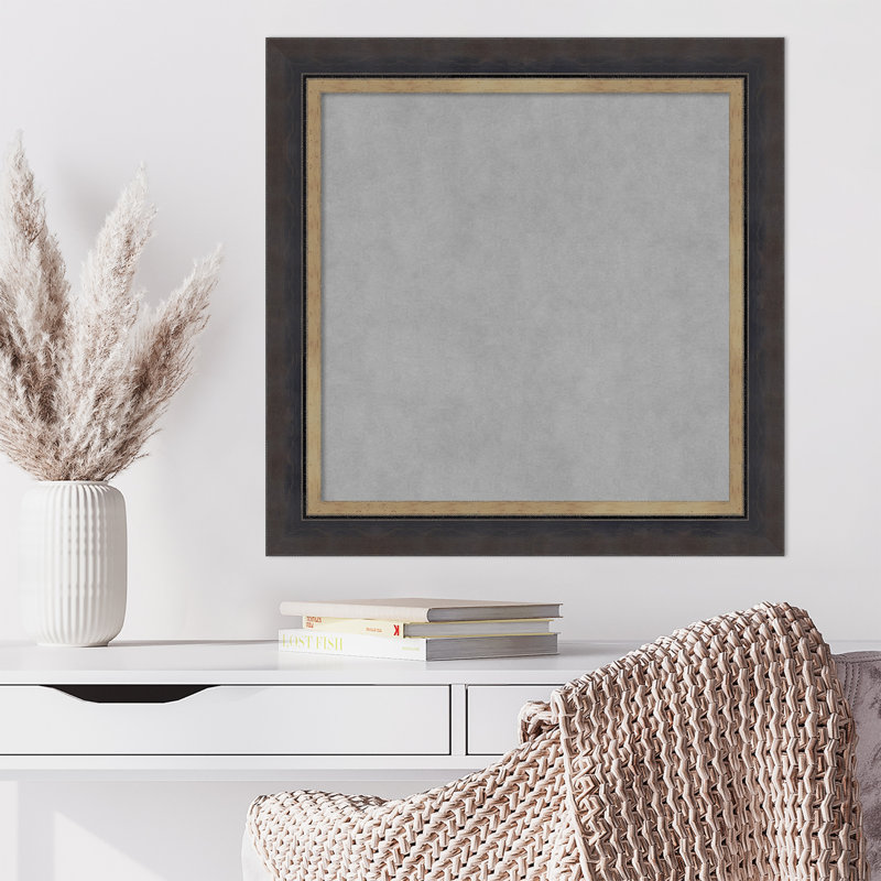 Tableau magnétique encadré martelé, H 25 po x l 25 po