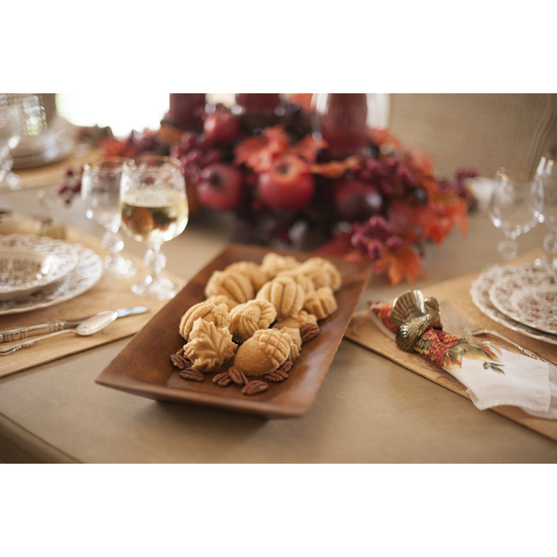 Nordic Ware Autumn Non-Stick Cakelet Pan