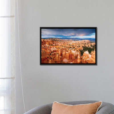 " Last Light, Bryce Canyon National Park, Utah, USA " by Matteo Colombo