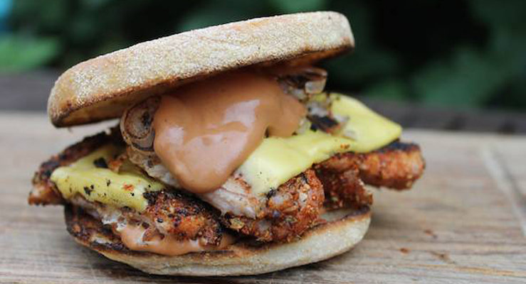 Kachelfleisch Cheeseburger