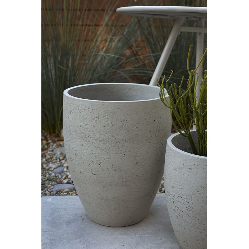 Pot de fleurs en composite Daril, H 17,25 po x l 14 po x P 14 po