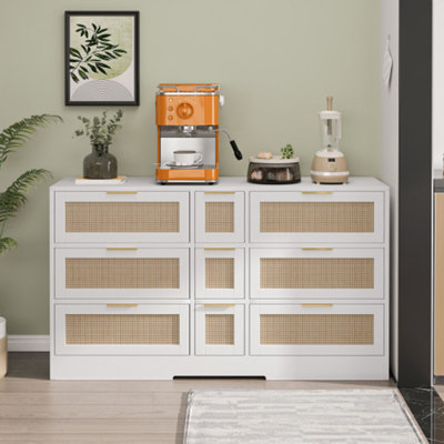 Buffet décoratif en bois manufacturé