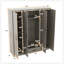 Armoire polyvalente à 4 portes avec tiroir verrouillable pour un rangement sécuritaire et organisé dans la chambre à coucher-1449831154