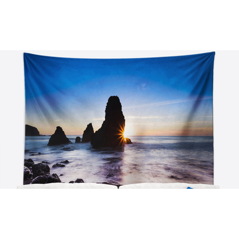Tapisserie panorama à coucher de soleil à rodeo beach en polyester avec accessoires suspendus inclus, H 78 po x l 92 po