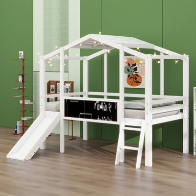Lit mezzanine avec échelle et glissade, lit maison avec tableau noir et bande lumineuse sur le toit
