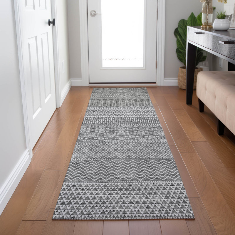Tapis Tisdell avec envers antidérapant, Tapis de couloir 2 pi 3 po x 7 pi 6 po