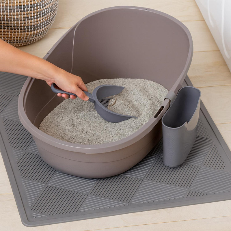 Plastic Litter Box