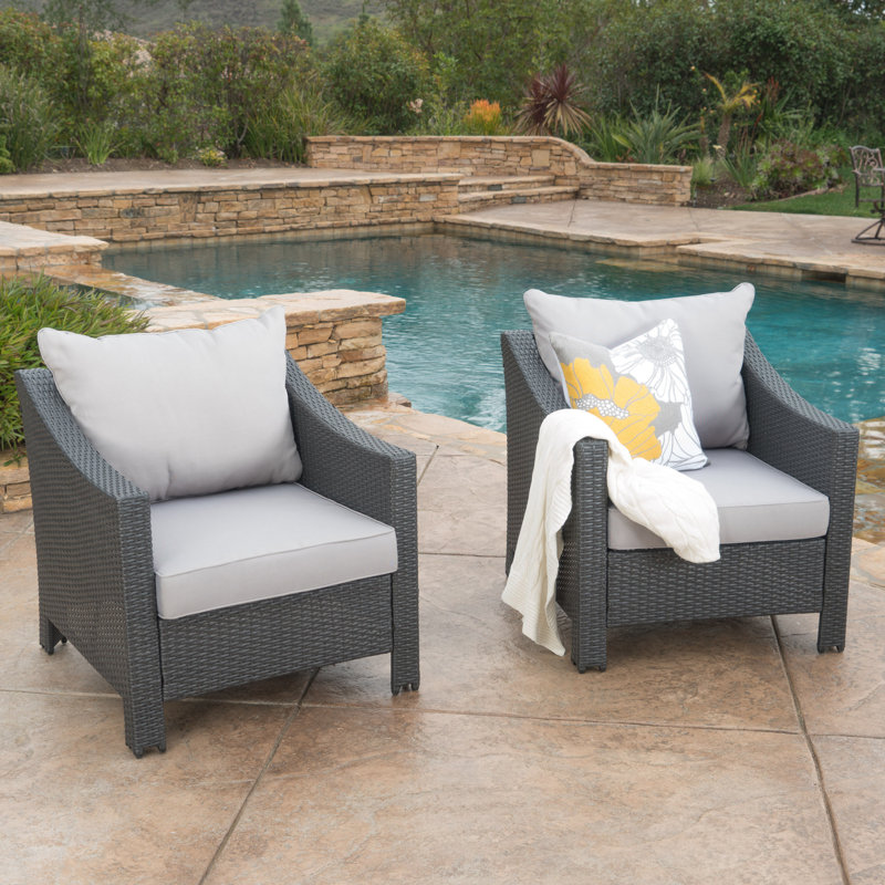 Chaise de patio avec coussins Amarveer, Gris clair