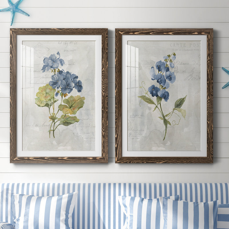 Lin bleu géranium - ensemble de 2 reproductions d'art, Impression encadrée avec passe-partout, H 31,5 po x l 47 po, Noyer