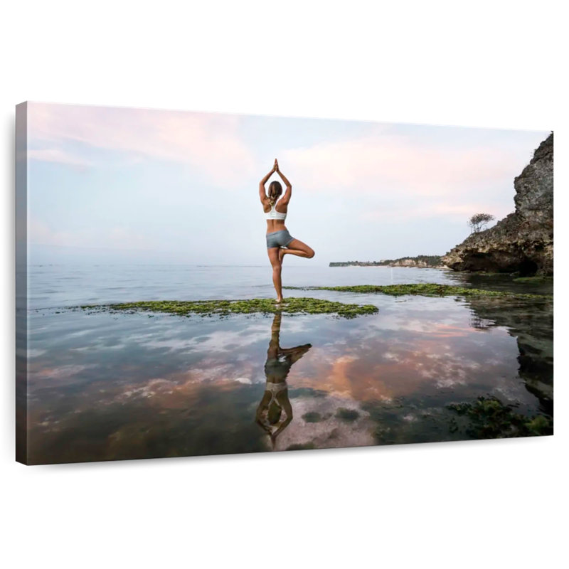 Sirpi yoga au bord de la mer, H 16 po x l 24 po