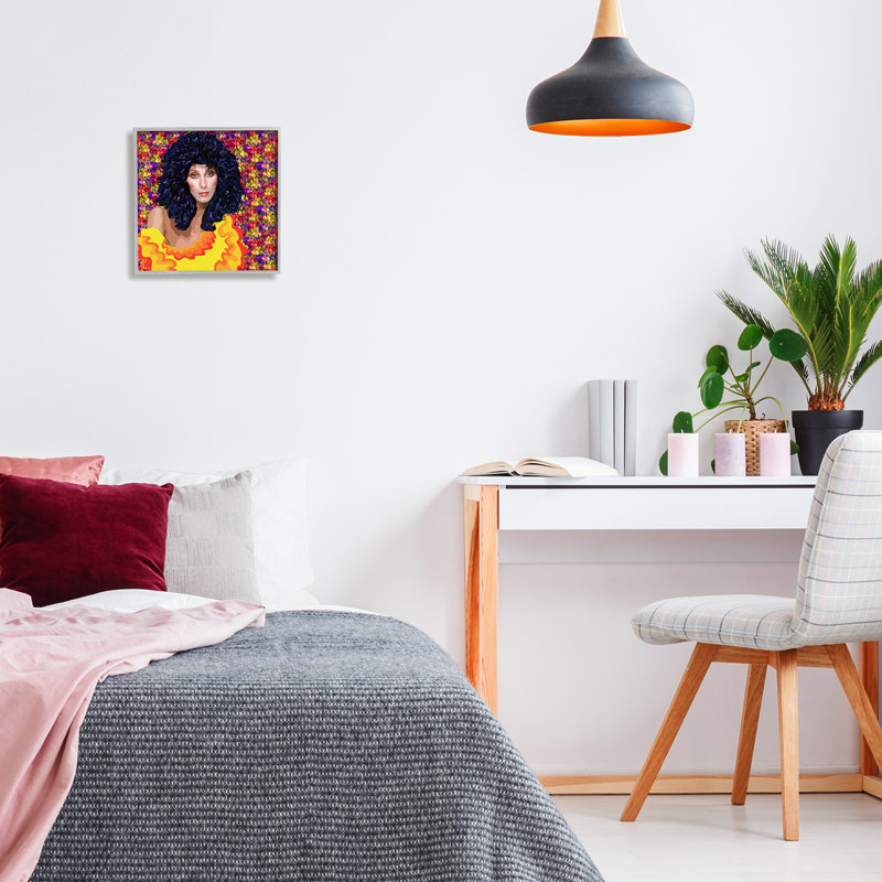 «Modern Fashion Singer Icon Floral Petal Context» par Lynnda Rakos - impression, H 12 po x l 12 po x P 1,5 po
