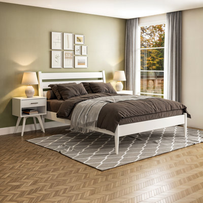 Ashlie Queen Size Solid Wood Bed