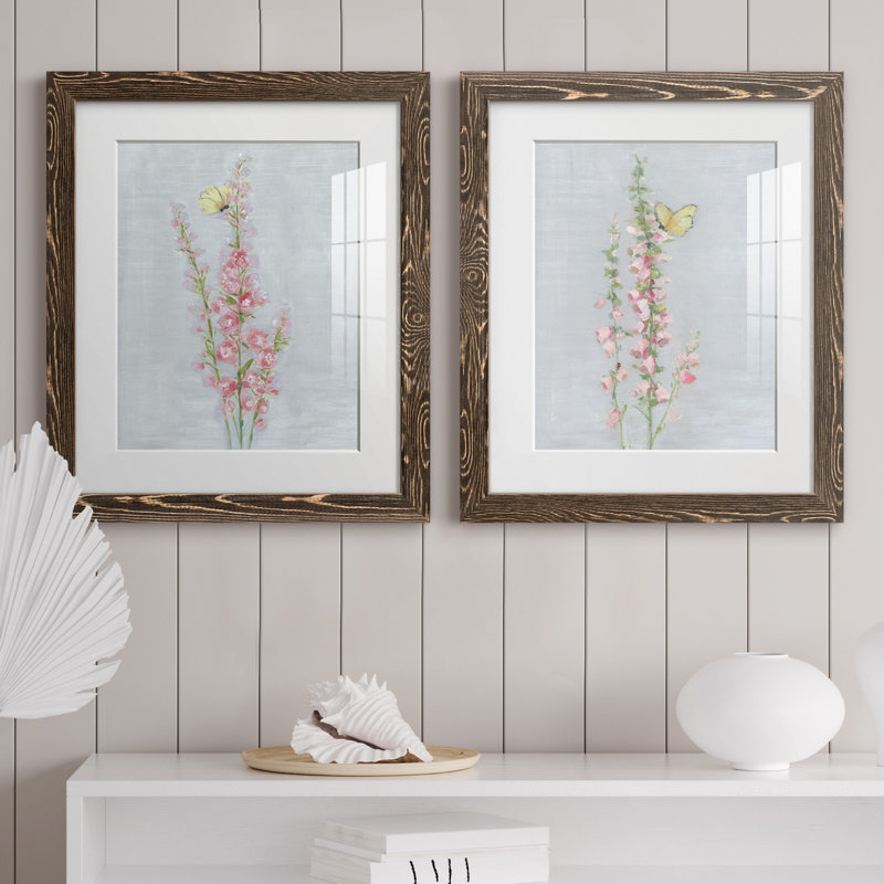 Foxglove Garden I - ensemble de 2 reproductions, H 20 po x l 17 po x P 1 po, Papier, cadre noyer, Blanc