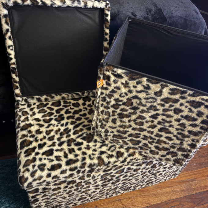 Go-Poufs Knock-Down Medium Cube Faux Fur Storage Ottoman |15"x15"x15" - Tiger