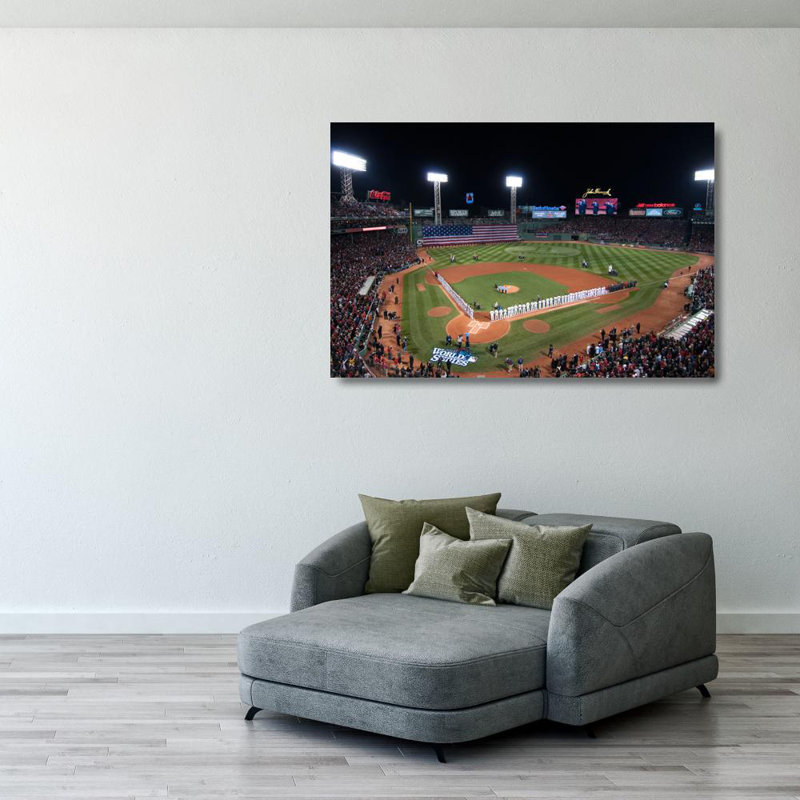 Fenway Park, H 27 po x l 40 po