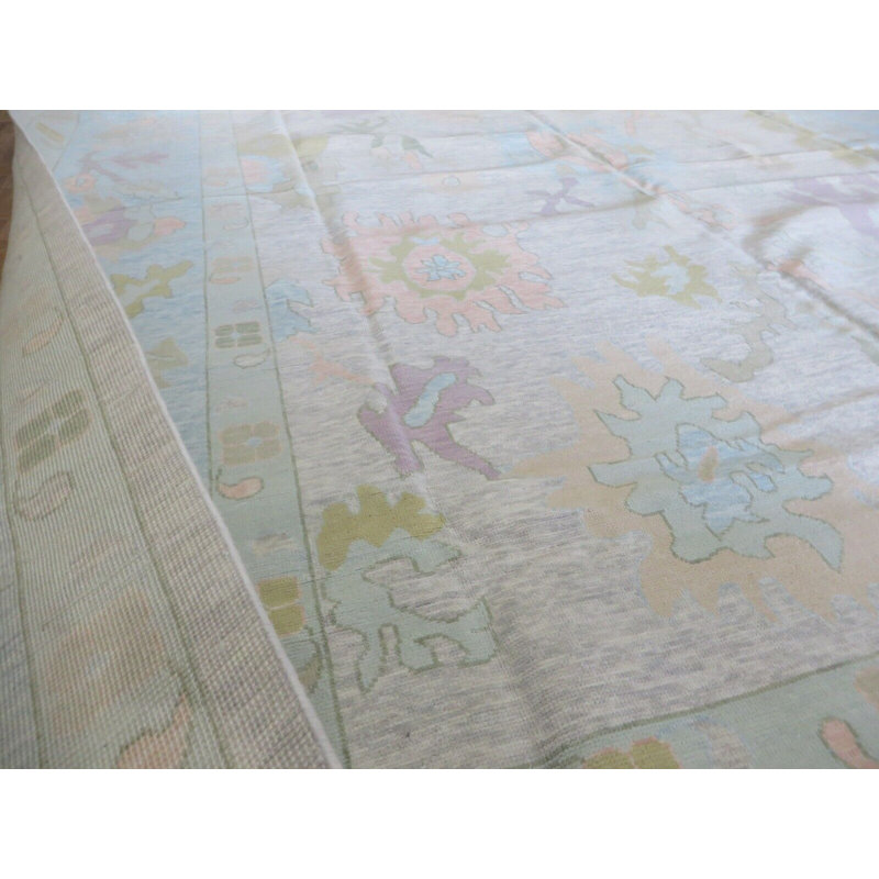 Tapis gris unique de 13 pi 11 po x 16 pi 2 po