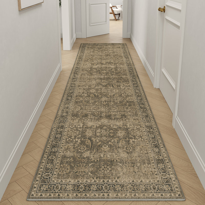  Tapis oriental lavable à la machine Hannah avec envers antidérapant, Tapis de couloir 2 pi x 8 pi