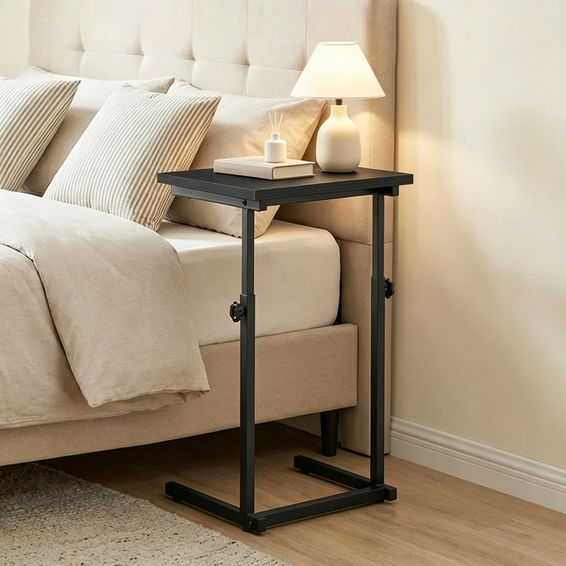 Table de bout en forme de C pour canapé, table d'appoint à hauteur réglable de 17,7 à 29,5 pouces, petite table en C peu encombrante qui se glisse sous le canapé ou le lit, structure en métal robuste, pour la chambre à coucher du salon, noir