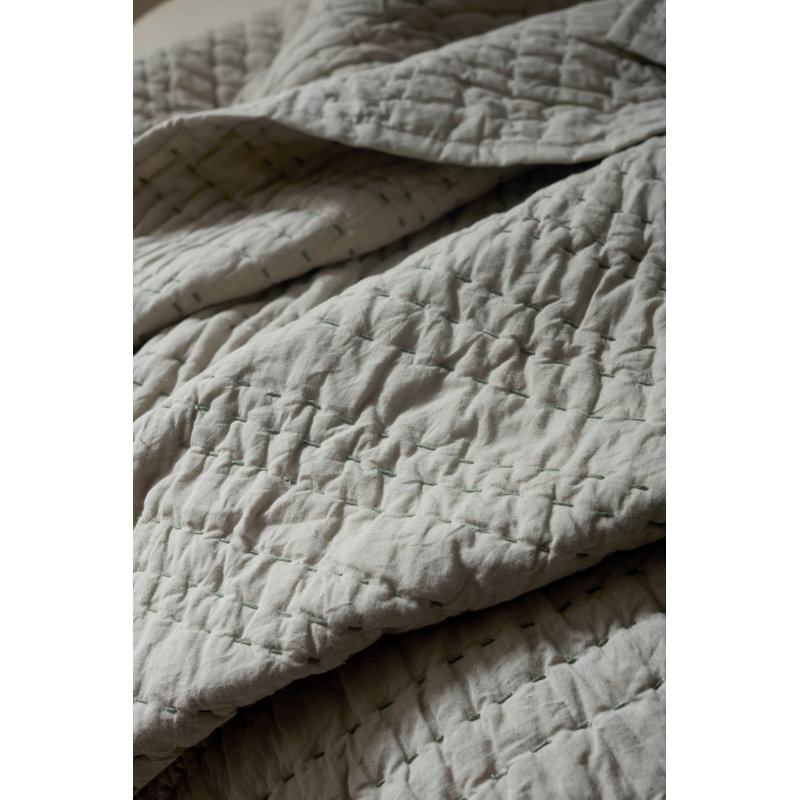 Channel Handstitched Organic Percale Quilt, King Quilt, Hazel Chambray