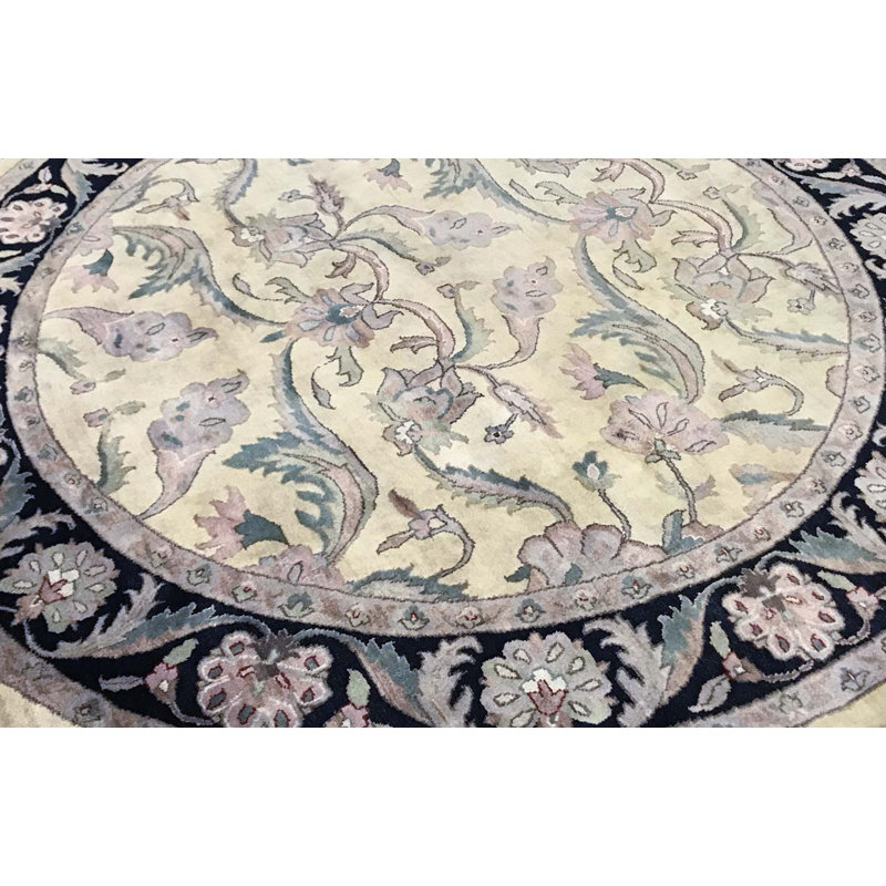 Wool Oriental Area Rug in Cream/Purple/Navy Blue
