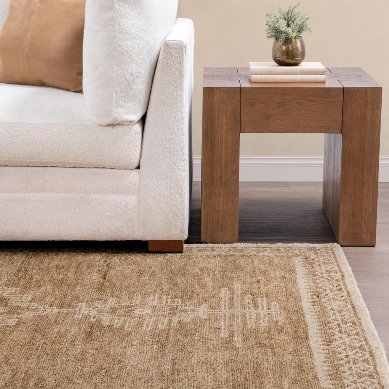 Cairo Handknotted Wool Blend Accent Rug, Rectangle 8' x 10'