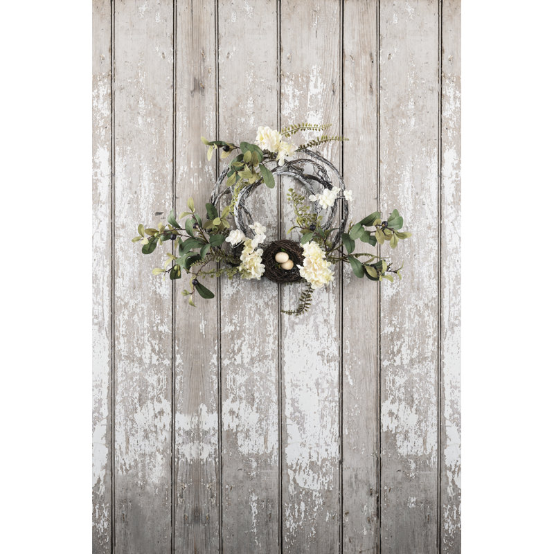 Nest 20" Plastic Wreath
